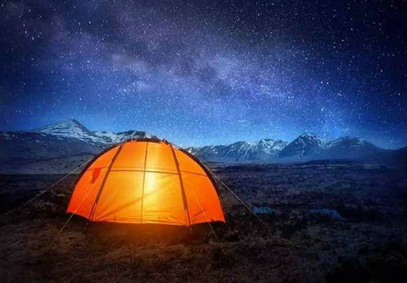 经过无数个夜晚,我们可以看到明天和白天