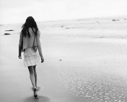 人们只是喜欢自己惹麻烦，否则为什么会难过呢？ 1个