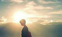 内心丰盈，学会不急不躁，才能够享受平淡的生活