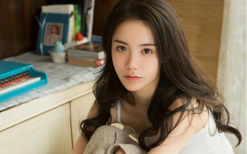 妇女独立和自我完善的句子