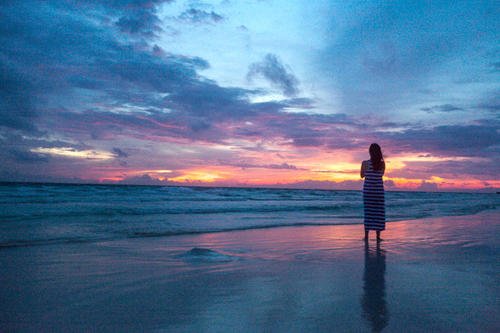 写关于大海的句子