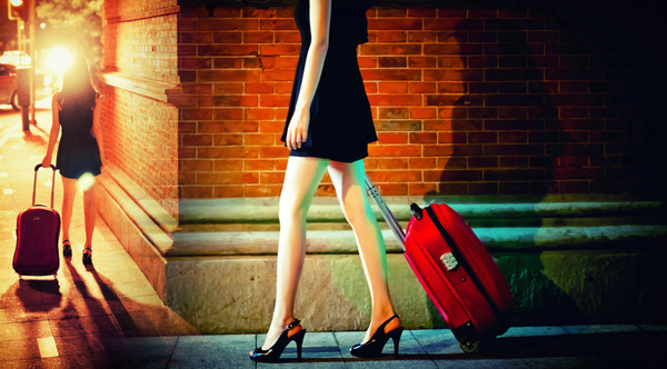 关于离别情绪的句子和图片8