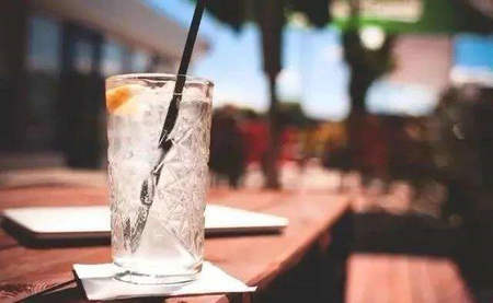 人生苦短,不必担心太多,只要跟随别人的理解1