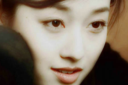 抬头微笑，忘记爱情的苦涩