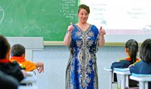 教师表扬学生的话