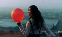 人生就是坚持好好的，别输给过去，要向前看