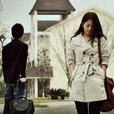 不论爱情多么美丽，都难以抗拒“爱情容易相处难”的最终命运1