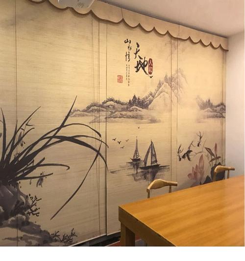 挂在墙上的竹帘