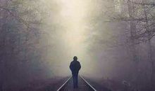 生活充满坎坷，谁又不想好好生活