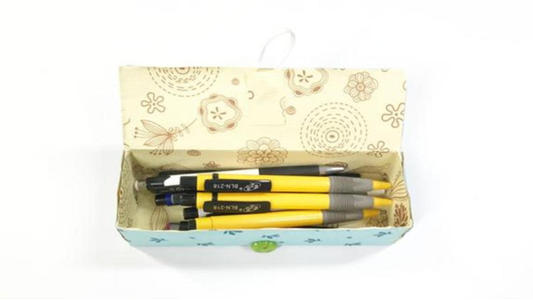 拟人化的句子文具盒