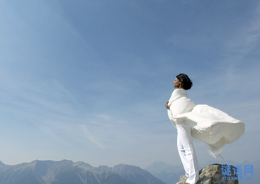 雄心勃勃的谚语