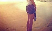 是个成年人了，要学会自己让自己开心