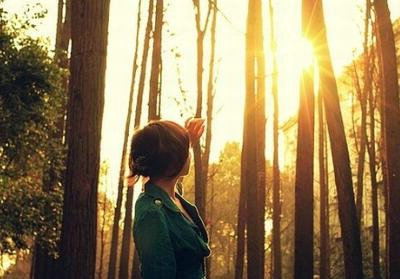 在这个与直觉相抵触的时代，我们需要脚踏实地，坚定不移。 1个