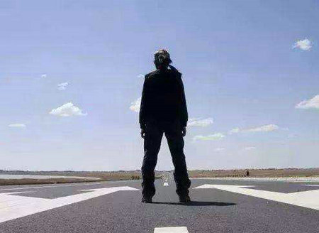 只要继续前进，您总会看到想要的风景1