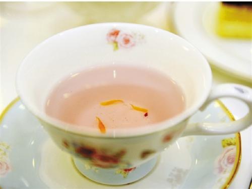 句子描述下午茶