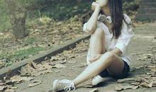 成熟人生感悟的句子图片：人生就像文具盒，我们每天都在装笔