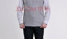 马褂上穿背心歇后语