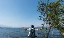 人生只要迈开步子，皆是春夏秋冬的馈赠