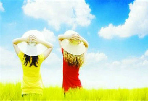 “脚踏实地”,满意而快乐