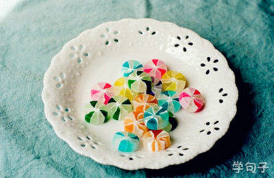 哲学上的句子和情感：每个人都有愿望，他的命运1