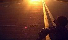 为了将来不后悔，现在我们要一起加倍努力