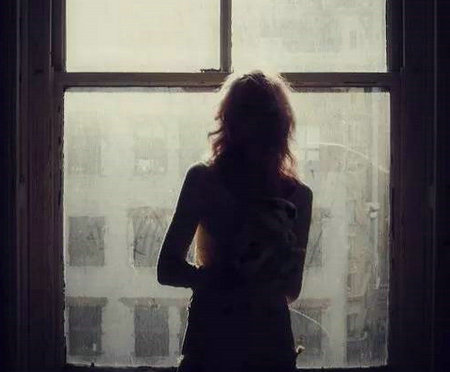 仔细想想，爱是你的，与他人无关