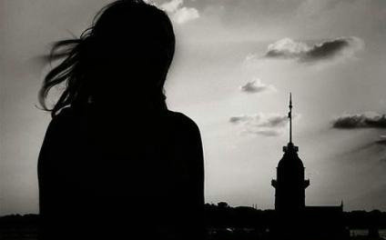 爱是折磨人的东西,尤其是爱,却不是