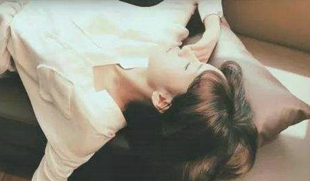 生活可能不会太完美，但是我只需要自己做正确的事即可。