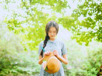 优美而富有哲理的句子:长而又难以沉迷,短而易变