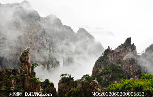 这座山是什么样的隐喻