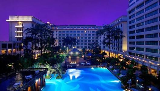 谈论久违的晚餐