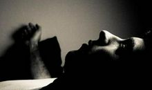 描写深夜失眠的诗句