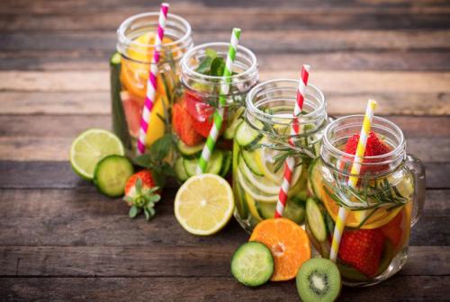 来自使您感到高兴的人的句子，谈论情绪短语，快乐，幽默和积极的句子2