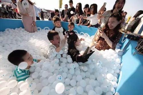 给孩子们玩的句子，谈论孩子们玩的乐趣