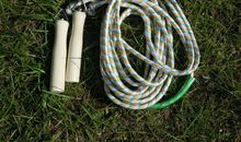 形容跳绳很开心的句子 有关跳绳的优美句子