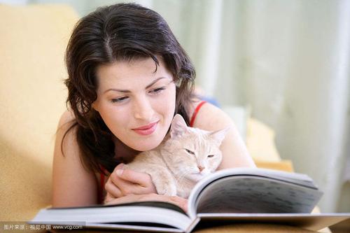 没有人读过一百本书不是大师