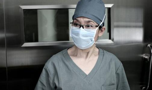 经过多年沉淀的洗礼后，头顶上的皇冠是一种奖励