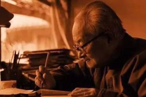 艰辛成就美好生活