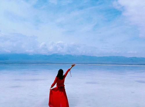 生活中，如果向前迈进，您将不会遭受挫折的挫败