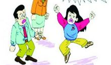 不要把贬低孩子，当成你教育孩子的方式