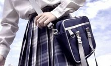 在坠落中长出翅膀