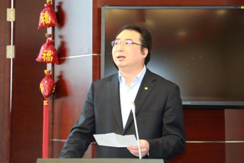 公司总经理新年贺词