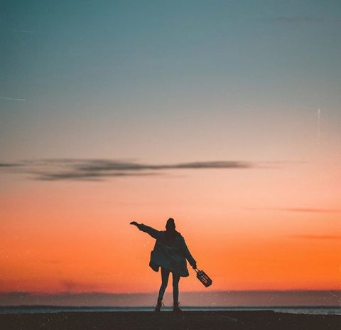 50岁的保安员反击研究生入学考试：努力工作的人，一辈子不会让你失望