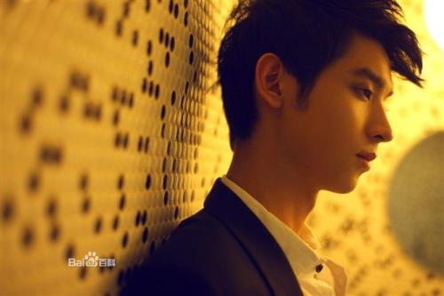 为什么更有力量的人往往不太在乎衣服？