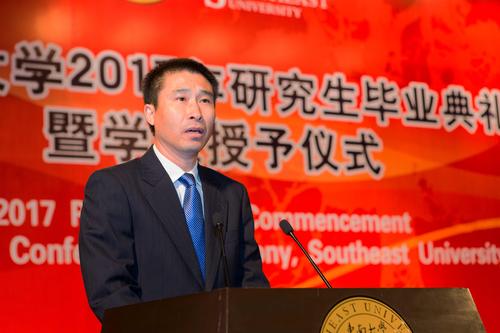 哈佛校长毕业典礼上的励志演讲:职业选择与幸福感