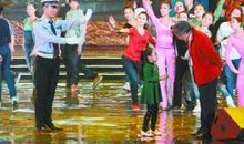 我与雷锋同行作文