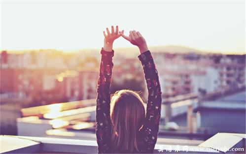 经典爱情语录内涵丰富,简短有力,值得转发和收藏!