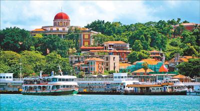 旅游构成：接近世界文化遗产-鼓浪屿