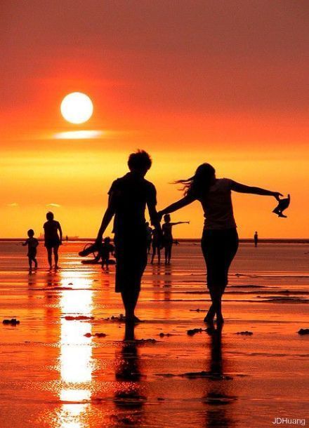 我们都想找到一个像太阳一样的伴侣