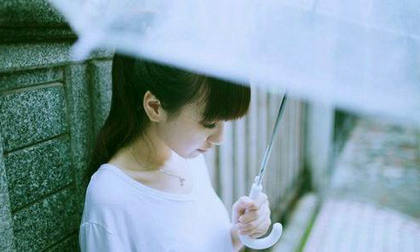 一个人没什么可担心的，但是您唯一害怕的是您认为自己只是一个人1